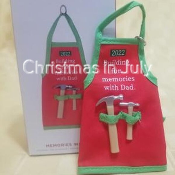 Hallmark 2022 Memories with Dad Kitchen Tools hammer Apron Christmas Ornament - Picture 1 of 2